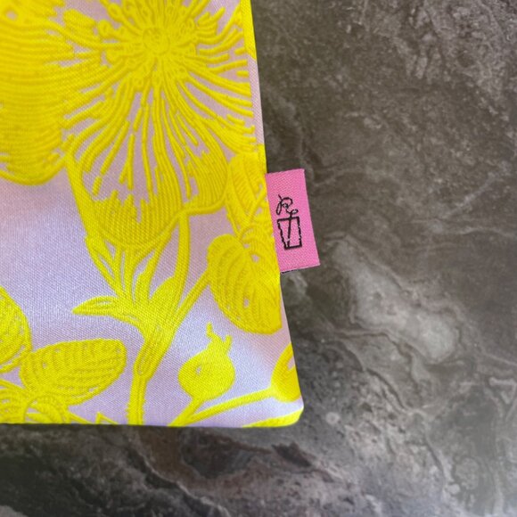 Floral Drawstring Silky Pouch Bag With Yellow Butterfly and Flower Print 8" x 9" - Picture 4 of 6